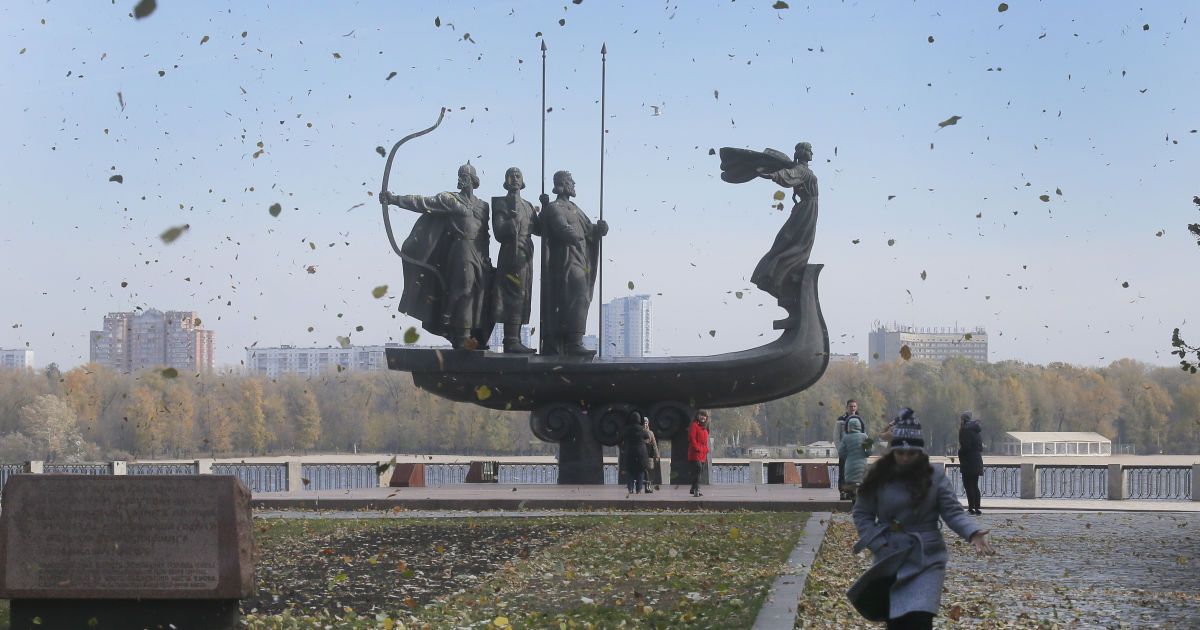 Кличко оголосив про посилення обмежувальних заходів через загрозу коронавірусу у Києві
