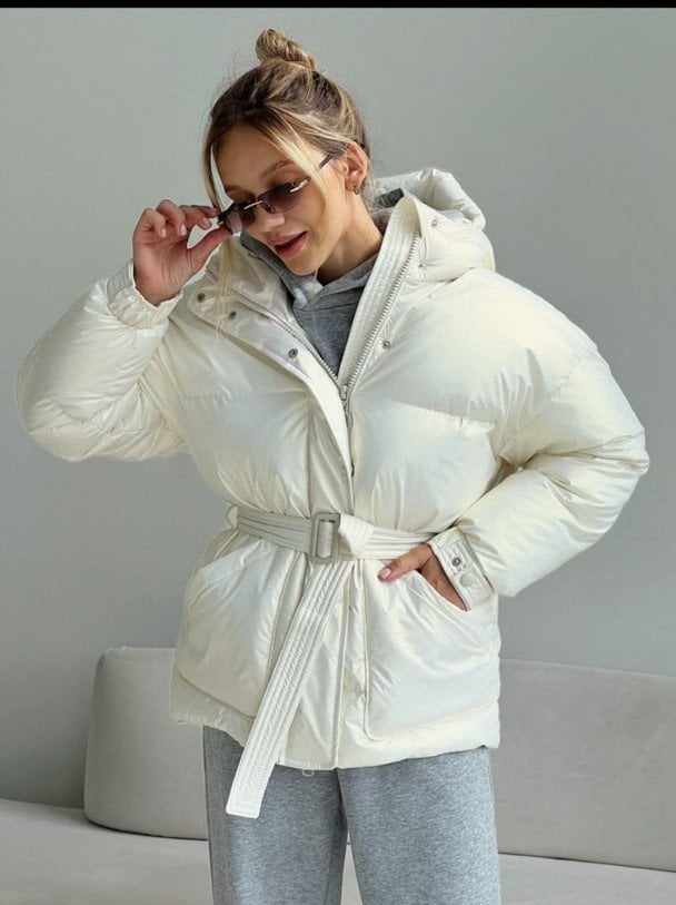 Модний пуховик / © Фото з відкритих джерел