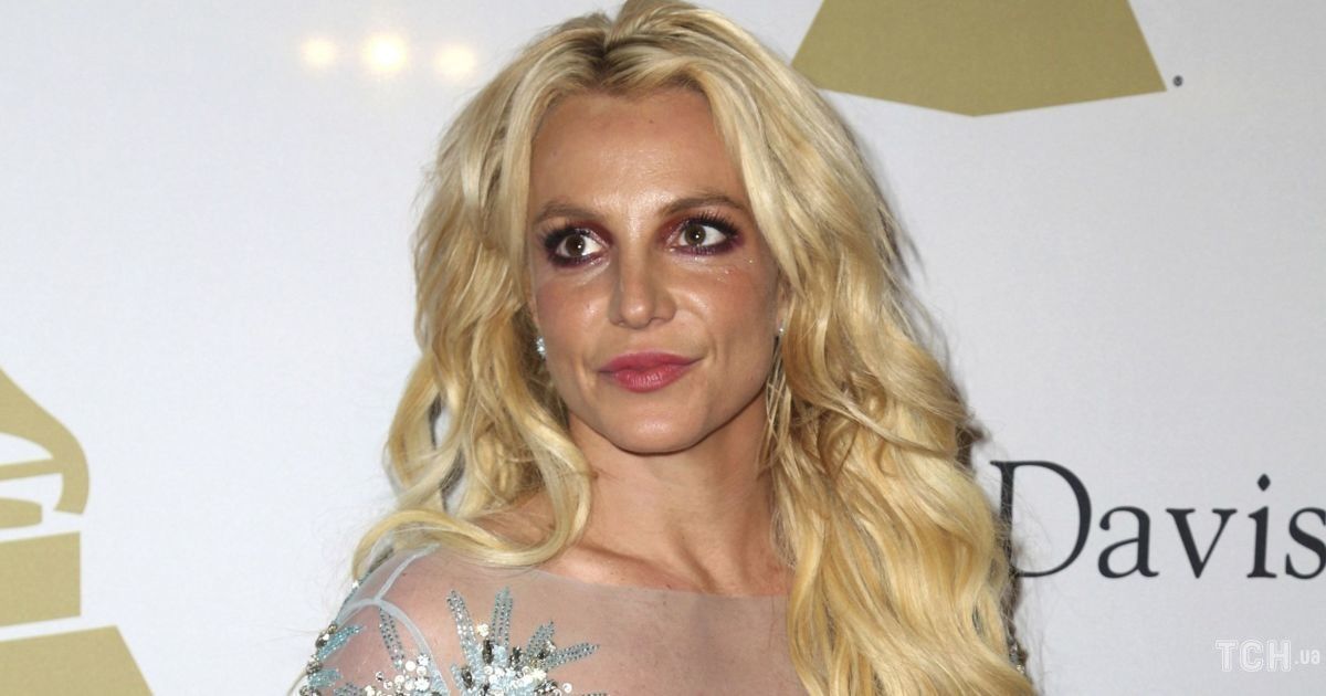 Бритни Спирс