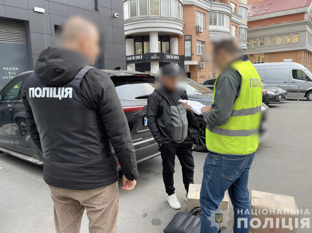 В Гостомеле разворовали средства на восстановлении разрушенного врагом жилья/Фото: Полиция Киева