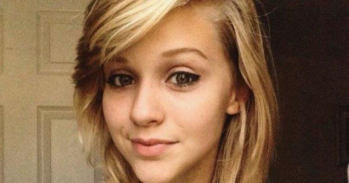 У Британії дівчина-підліток повісилася у шкільній вбиральні через расистські образи в її бік