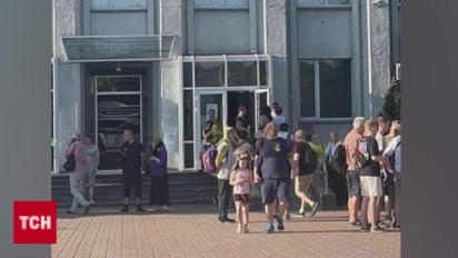 Очереди в ТЦК и ЦПАУ! Люди обновляют данные!