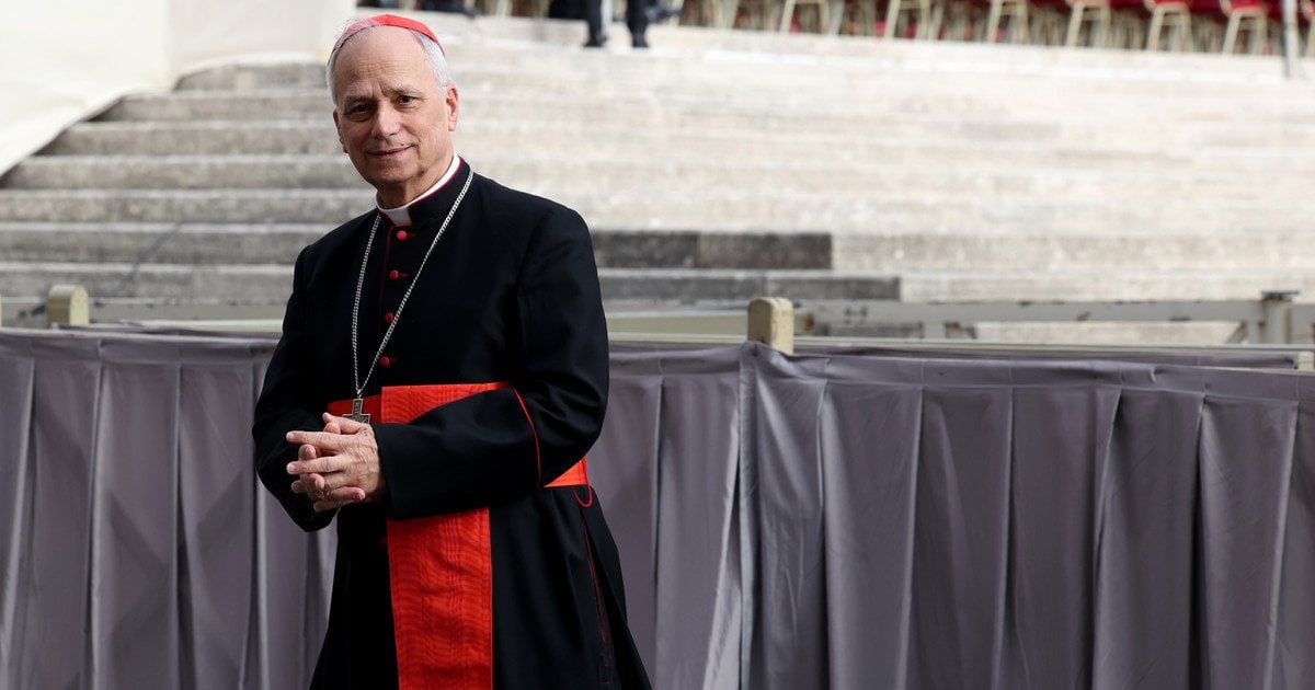 Перші слова Папи: до кого звернувся Лев XIV з балкона собору Святого Петра