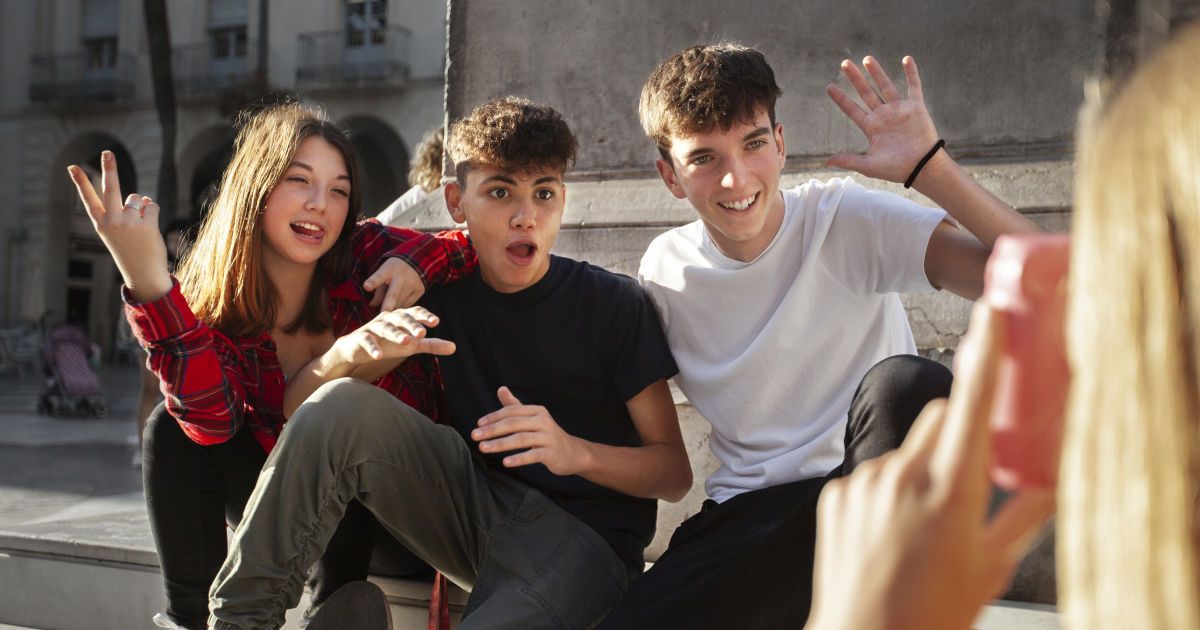 О чем нельзя спрашивать своих детей-подростков