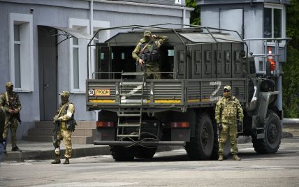Російська армія залишає Херсон: панічна втеча чи хитра пастка?