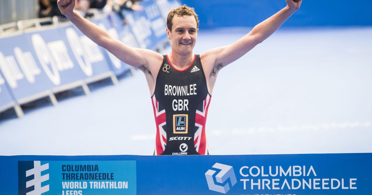 Дворазовий олімпійський чемпіон перетворив гараж на басейн, щоб тренуватися на карантині