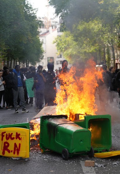 У Франції тривають масштабні протести старшокласників