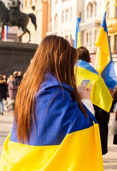 Привітання з Днем Державного Прапора України