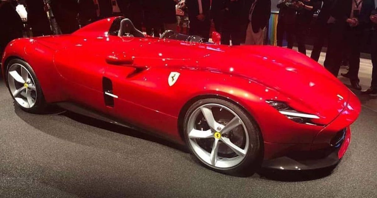 У Ferrari показали неймовірні спорткари-баркетти