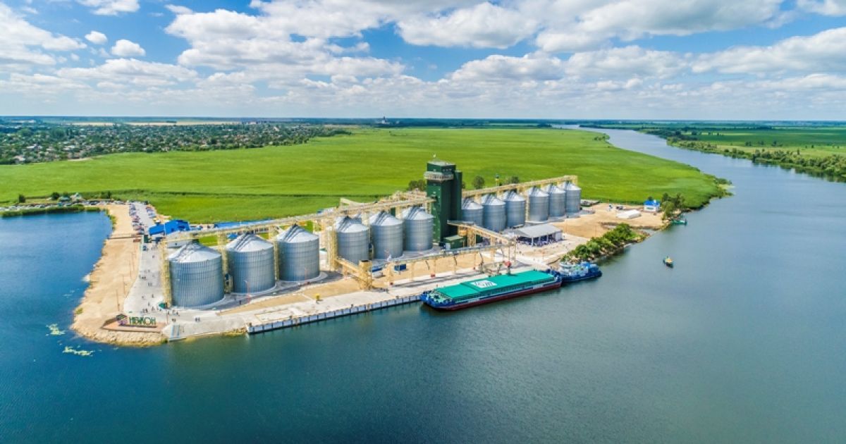 "Нібулон" побудує ще 10 річкових терміналів на річках України та 40 суден