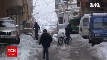На Ближнем Востоке жалуются на аномально холодную погоду