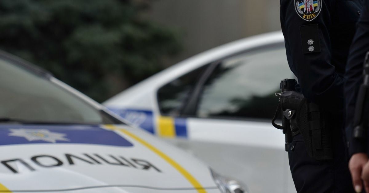 В Киеве 19-летняя девушка обокрала пресс-атташе США в Украине: что ей за это грозит