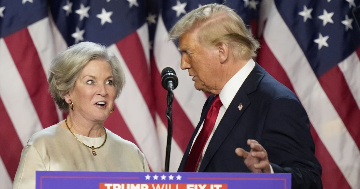 Сьюзі Вайлз та Дональд Трамп