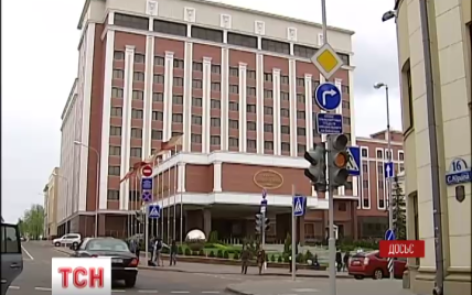 В Минске окончилось заседание трехсторонней контактной группы: Украина требует прекращения огня