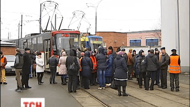 Столичні трамвайники сьогодні не вийшли на роботу