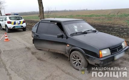 В Одеській області на автошляху обстріляли авто і влучили у пасажира: що відомо (відео)