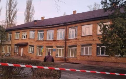 Строили укрытие и повредили стену: в Киеве произошла авария в детском саду