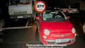 У Києві бетонозмішувач врізався в автомобіль французького посольства