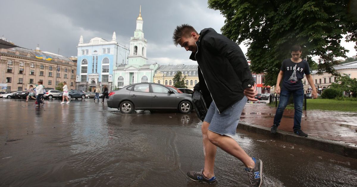 злива в києві 10 червня_4 / © УНИАН