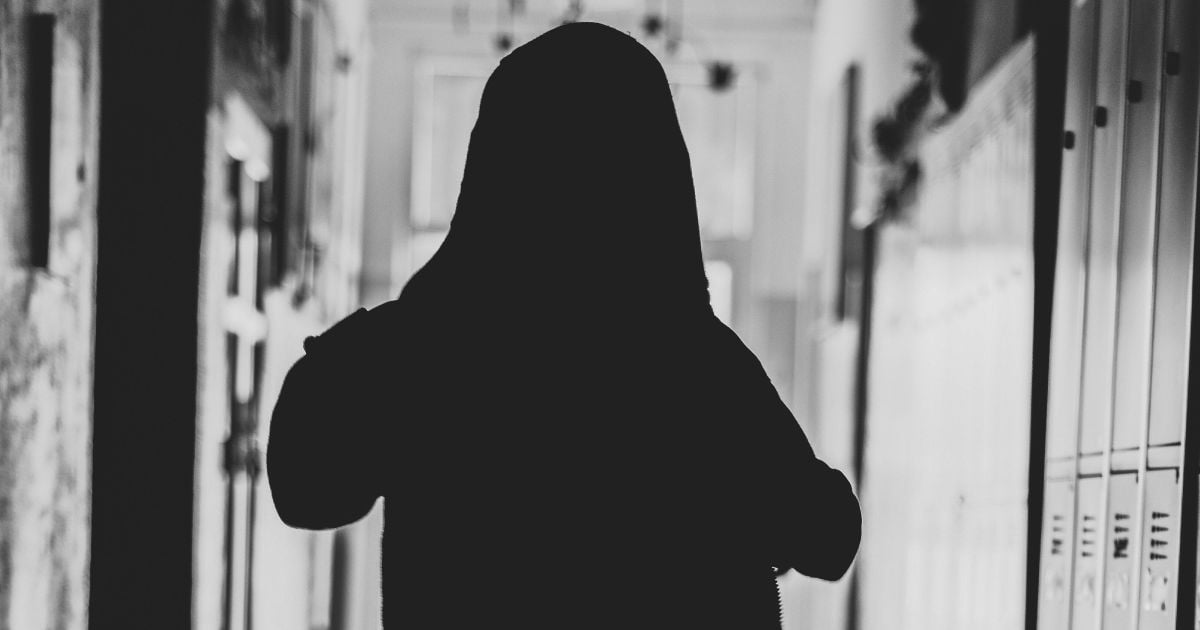 В Мелитополе 9-летний мальчик оказался на улице из-за семейной ссоры