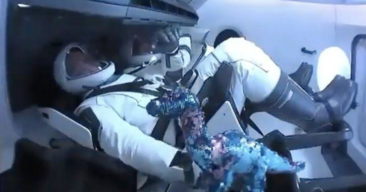 Історичний політ: космічний корабель компанії SpaceX успішно вийшов на орбіту і прямує до МКС