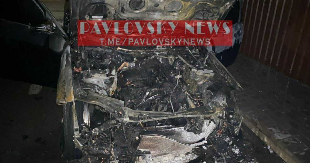 підпал авто Гео Лероса_3 / © PavlovskyNEWS