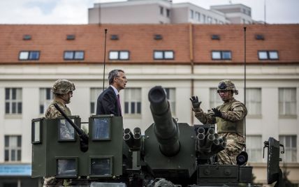 НАТО планирует стянуть в Восточную Европу тысячи военных