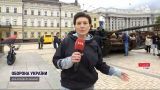 У центр Києва стягнули розтрощені російські танки 