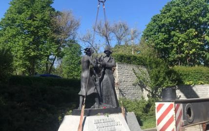 "Обменять памятники на дрова" – россияне обратились с просьбой к Днепру: в мэрии ответили