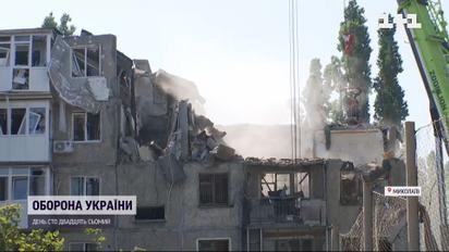 Ракетний удар по Миколаєву: 4 людини загинуло через влучання снаряду в житловий будинок