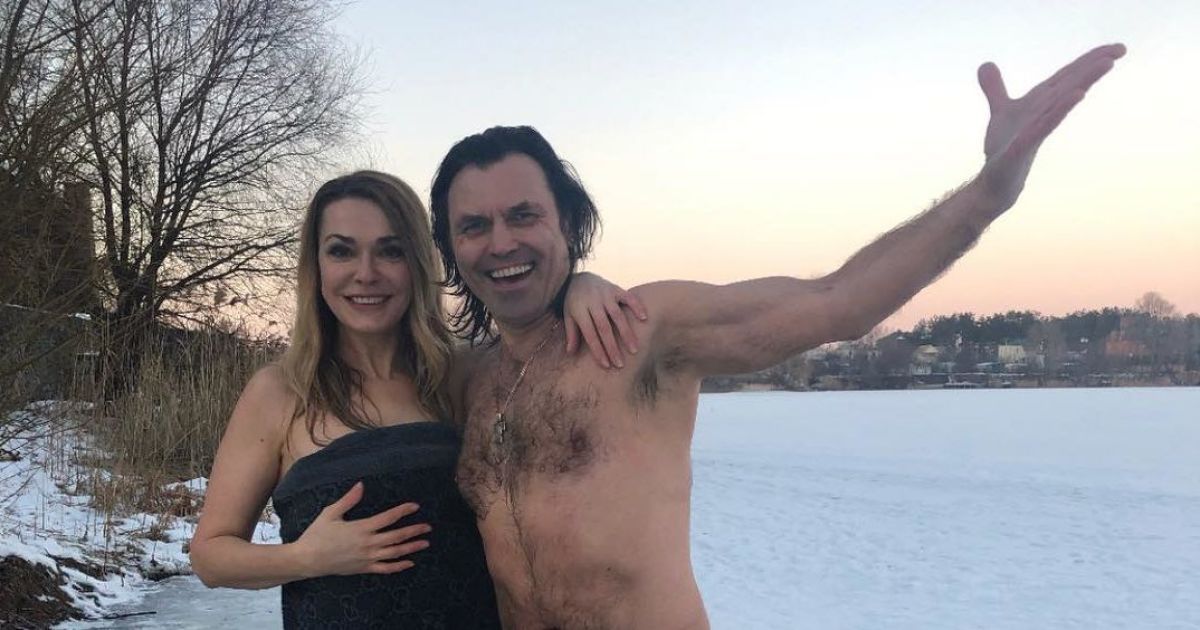 Сумська з Борисюком та Козловский показали, як пірнали в крижану ополонку