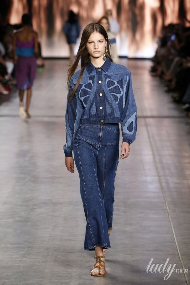 Коллекция Alberta Ferretti прет-а-порте сезона весна-лето 2020 / © East News