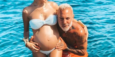 52-річний Ваккі та вагітна Фонсека вшкварили "танок курчат" на палубі яхти