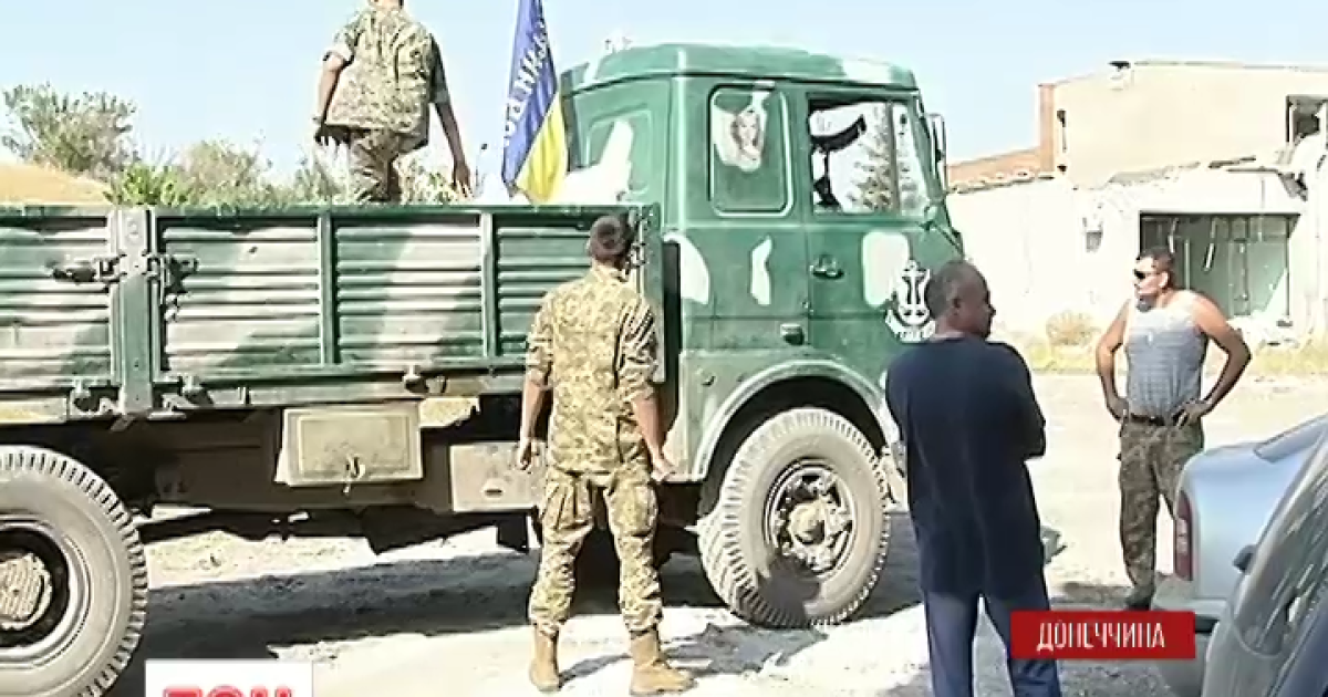 На восток от Мариуполя на позициях стоят морпехи