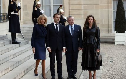 Стильная королева Рания и элегантная Брижит Макрон на торжественном мероприятии во Франции