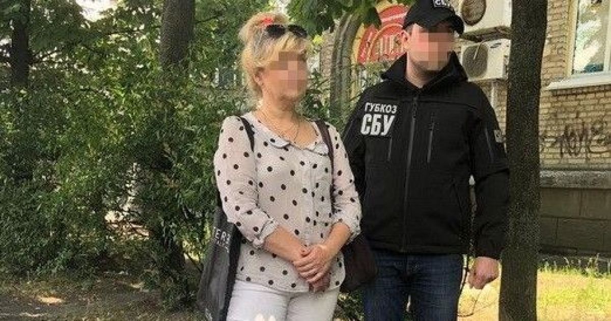 Головну тренерку збірної України з підводного спорту викрили на хабарі у 20 тис. грн