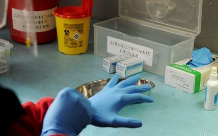 "Коронавірусні" лікарні забезпечені засобами захисту на три місяці - МОЗ