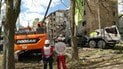 В Киеве продолжается поисково-спасательная операция