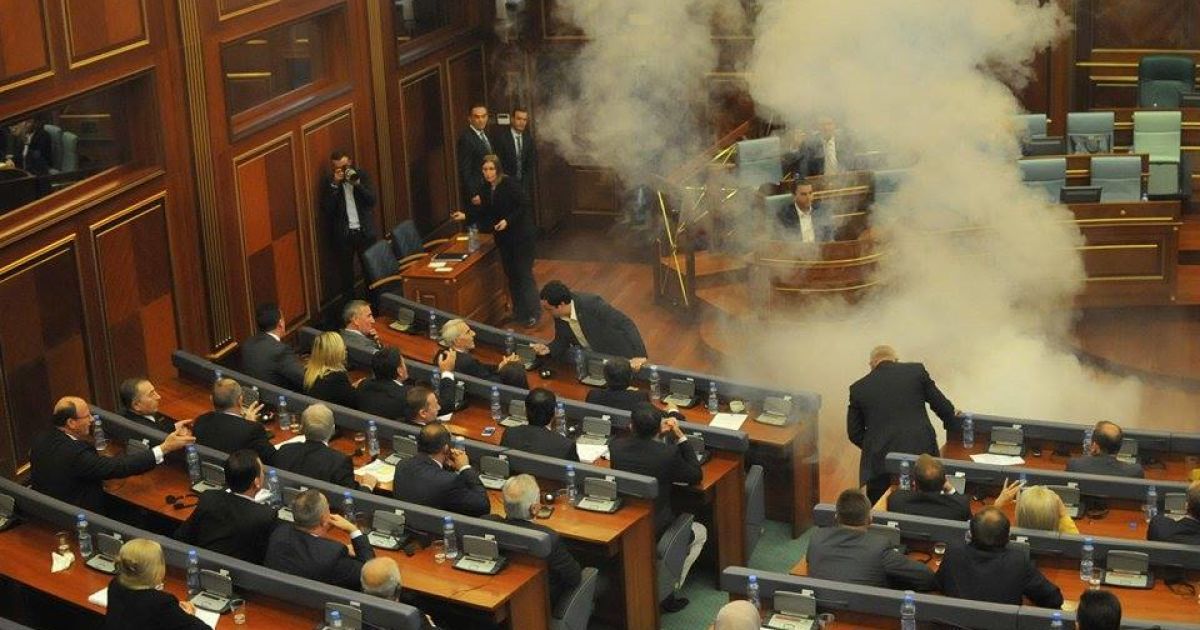 Оппозиция газом опротестовала соглашение с Сербией / © kosovapress.com