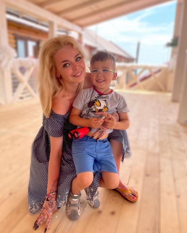 Аліна Гросу з молодщим братом Михайлом / © instagram.com/alina_grosu