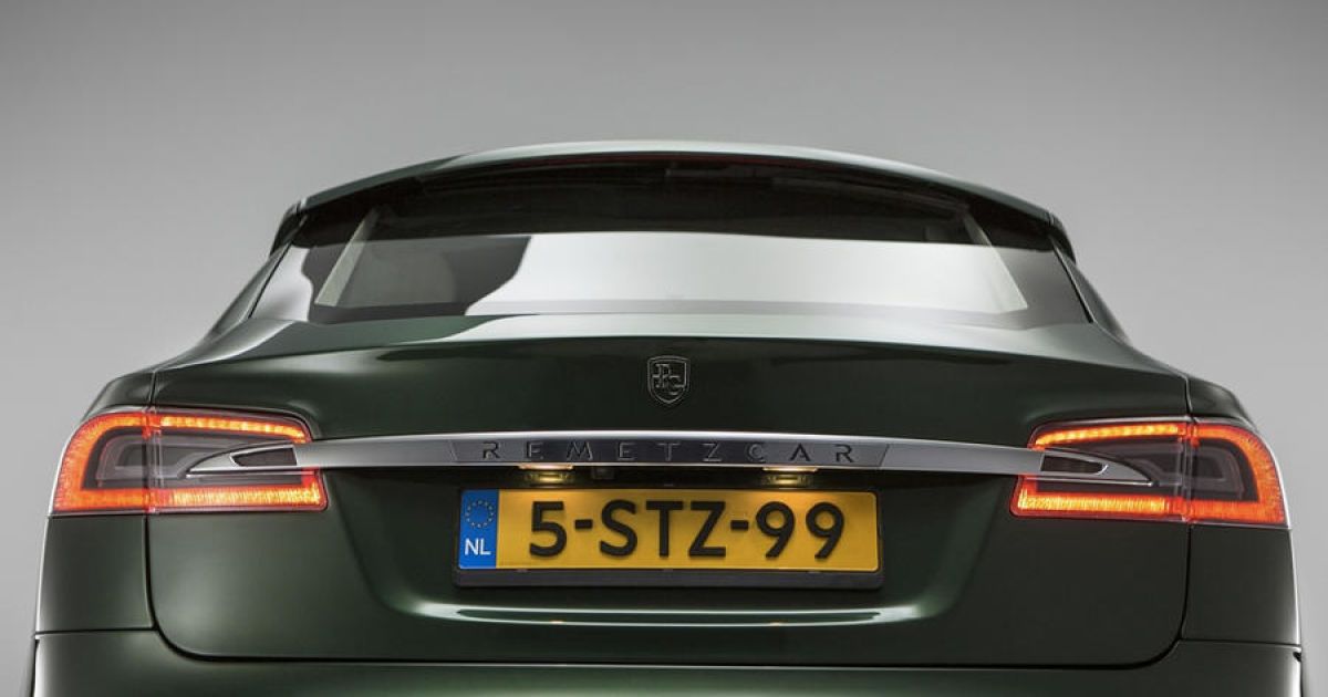 Универсал Tesla Model S Shooting Brake_7 / © AutoCar