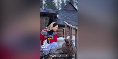 Тина Кароль показала, как с сыном отдыхает в Карпатах