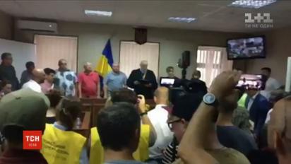 Столичный суд отпустил под домашний арест "беркутовца", которого подозревают в расстрелах на Майдане