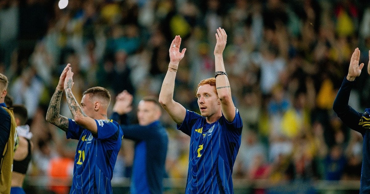 Збірна України з футболу