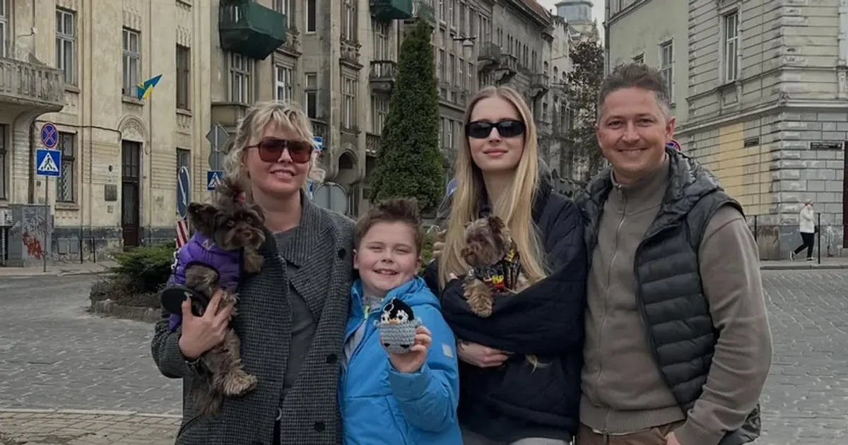Олександр Педан з родиною