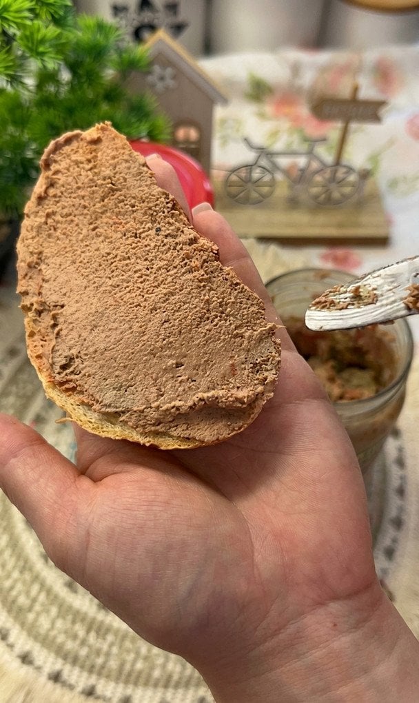 Паштет из куриной печени в банке tiktok.com/@hryshkina.katia