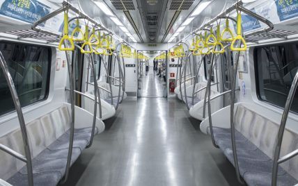 У київському метро з'являться безшумні поїзди з наскрізними вагонами