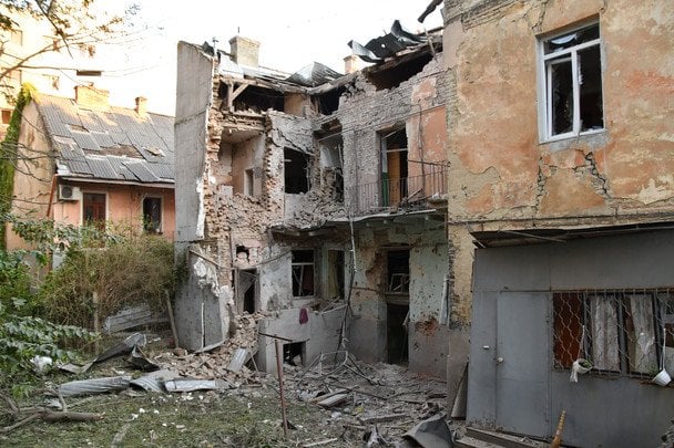 Атаковали дронами и сбрасывали КАБы: последствия атаки по Сумщине