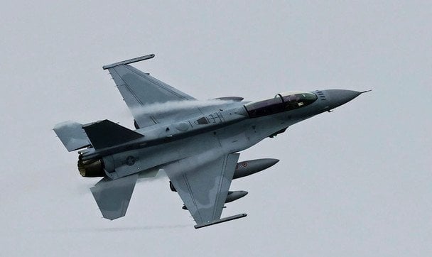 Нидерланды анонсировали передачу Украине F-16 - детали