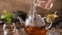 Зачем добавлять в чай холодную воду